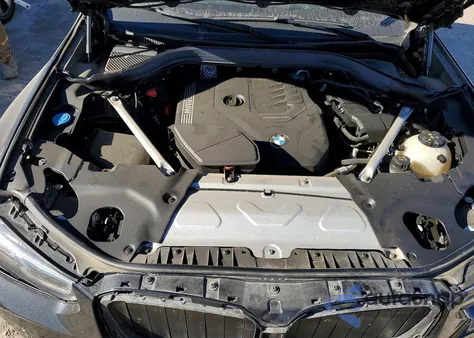 2023 BMW X3 xDrive30I z USA, uszkodzony, nr VIN 5UX53DP02P9S00120